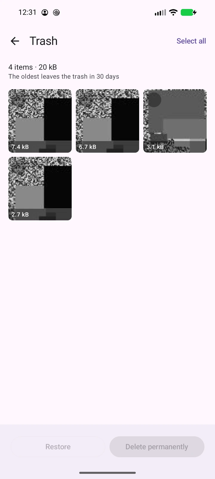 ClutterScrub Trash screen. It reads 4 items, 20 kB, and The oldest leaves the trash in 30 days, above a grid of four test images, with Restore and Delete permanently buttons at the bottom.